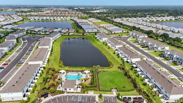 3023 NOVARA LANE, Bradenton, FL 34211