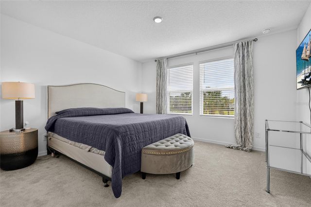 3023 NOVARA LANE, Bradenton, FL 34211