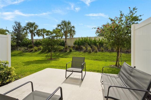 3023 NOVARA LANE, Bradenton, FL 34211