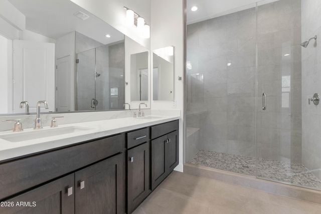 3727 E FAWN Drive, Phoenix, AZ 85042