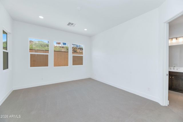 3727 E FAWN Drive, Phoenix, AZ 85042