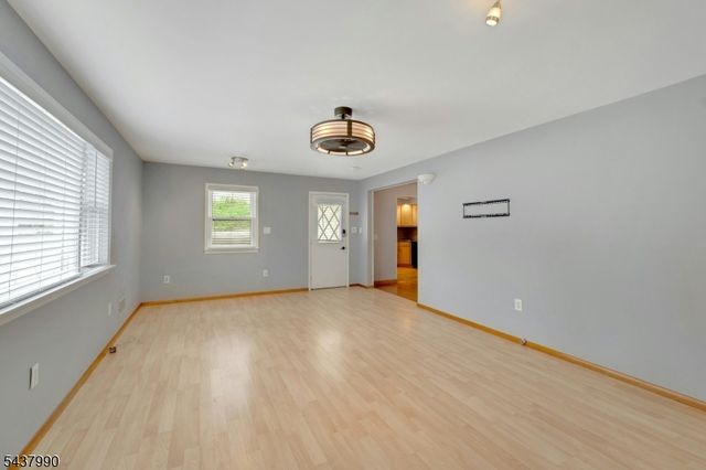 451 Chestnut St, Nutley Twp., NJ 07110