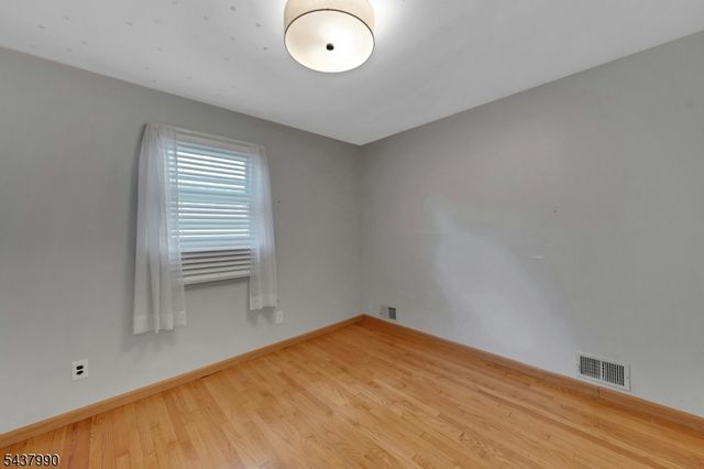 451 Chestnut St, Nutley Twp., NJ 07110
