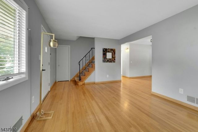 451 Chestnut St, Nutley Twp., NJ 07110