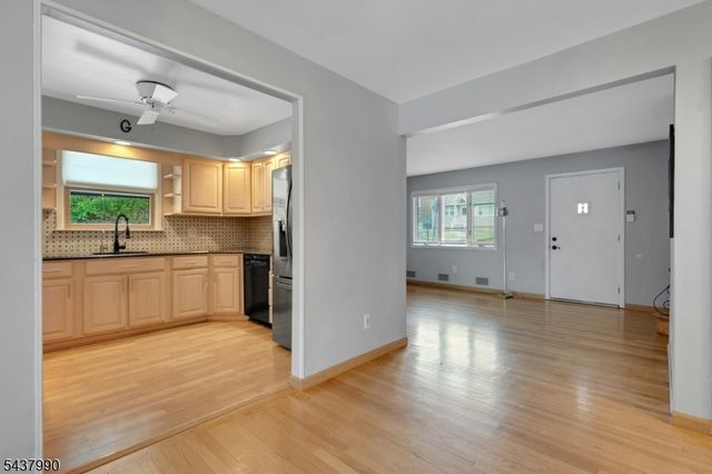 451 Chestnut St, Nutley Twp., NJ 07110