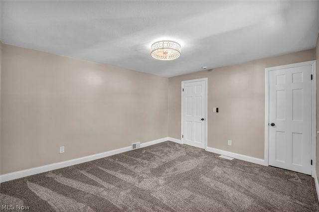 2368 Eardley Road, University Heights, OH 44118