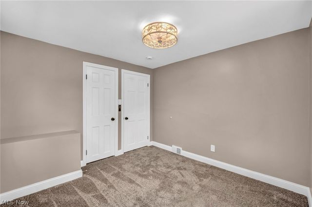 2368 Eardley Road, University Heights, OH 44118