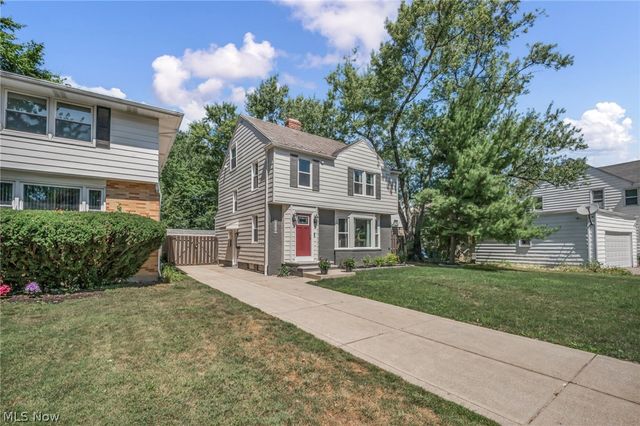 2368 Eardley Road, University Heights, OH 44118