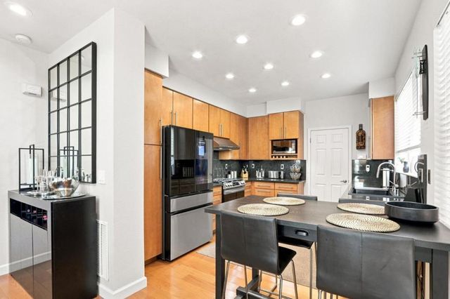 1044 Woodvale Court, San Jose, CA 95116