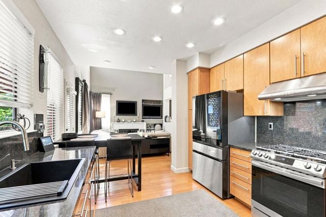 1044 Woodvale Court, San Jose, CA 95116