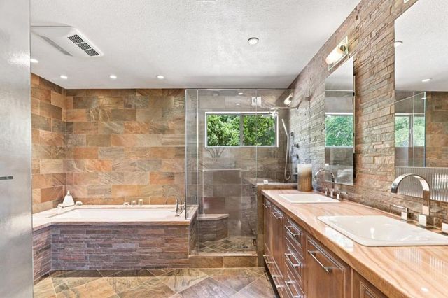 1044 Woodvale Court, San Jose, CA 95116