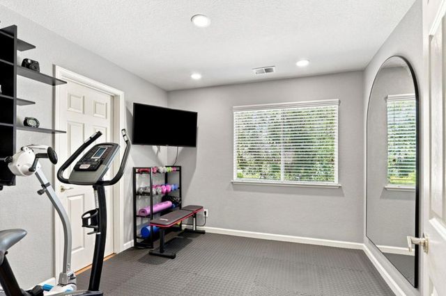 1044 Woodvale Court, San Jose, CA 95116