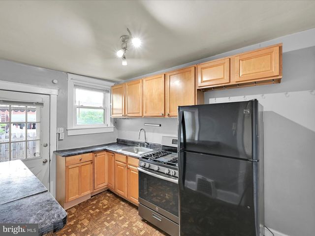 835 OCEAN AVE, Lancaster, PA 17603