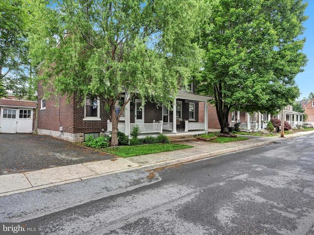 835 OCEAN AVE, Lancaster, PA 17603