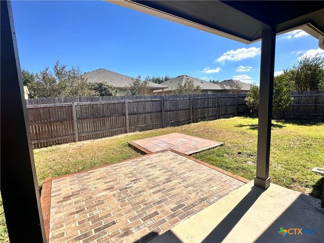 417 Capistrano Drive, San Marcos, TX 78666