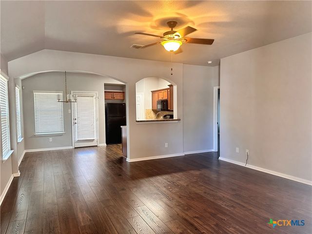 417 Capistrano Drive, San Marcos, TX 78666