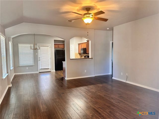 417 Capistrano Drive, San Marcos, TX 78666