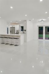 15309 SW 183rd Ter, Miami, FL 33187