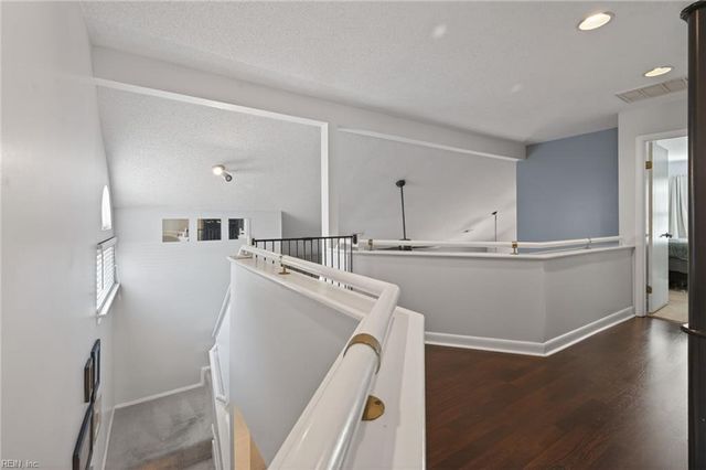 3245 Twinflower LN, Virginia Beach, VA 23453