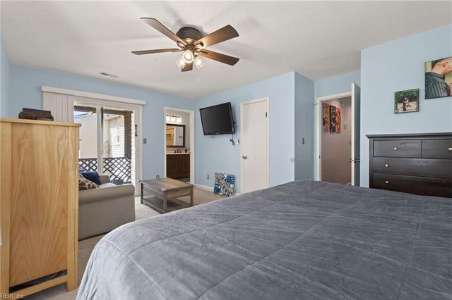 3245 Twinflower LN, Virginia Beach, VA 23453