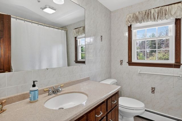 15 Bullard St, Holliston, MA 01746