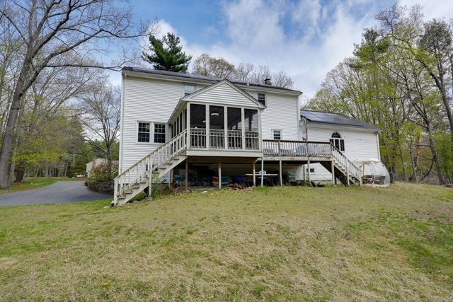 15 Bullard St, Holliston, MA 01746