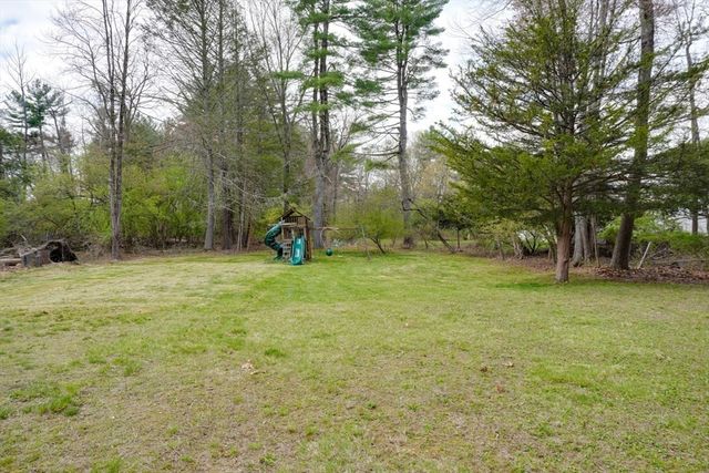 15 Bullard St, Holliston, MA 01746