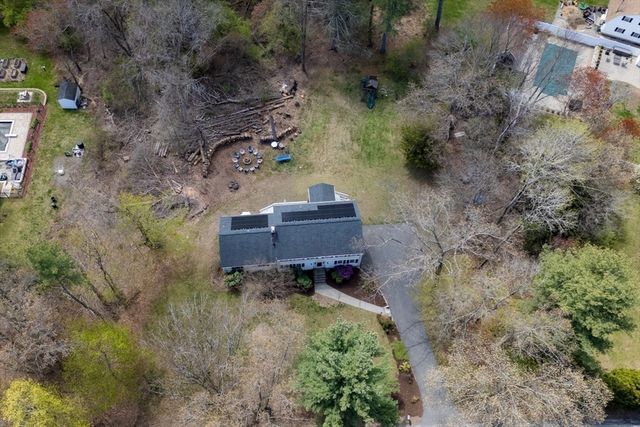 15 Bullard St, Holliston, MA 01746