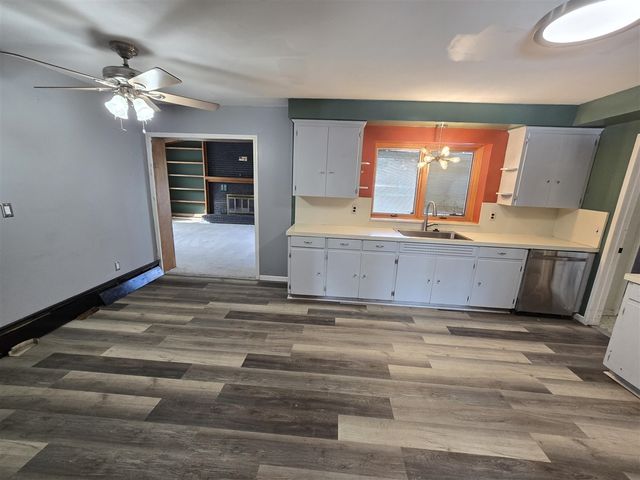 37095 Highview Street, New Baltimore, MI 48047