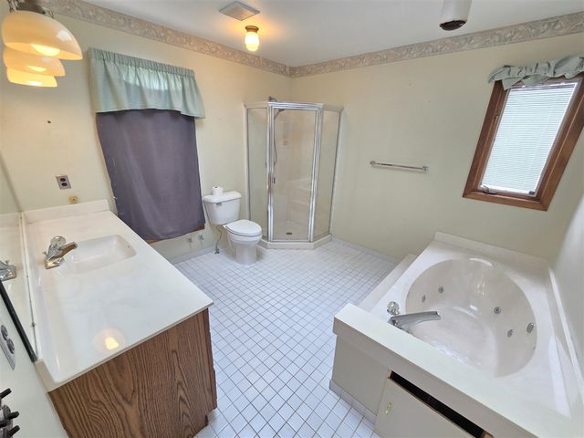 37095 Highview Street, New Baltimore, MI 48047