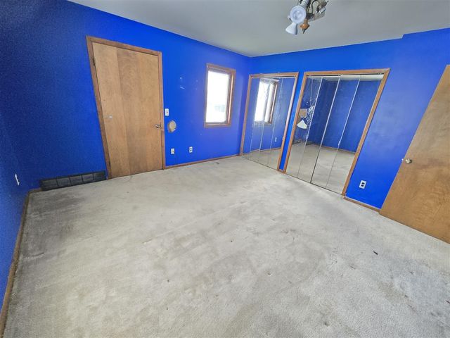 37095 Highview Street, New Baltimore, MI 48047