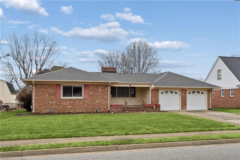 77 Tide Mill LN, Hampton, VA 23666