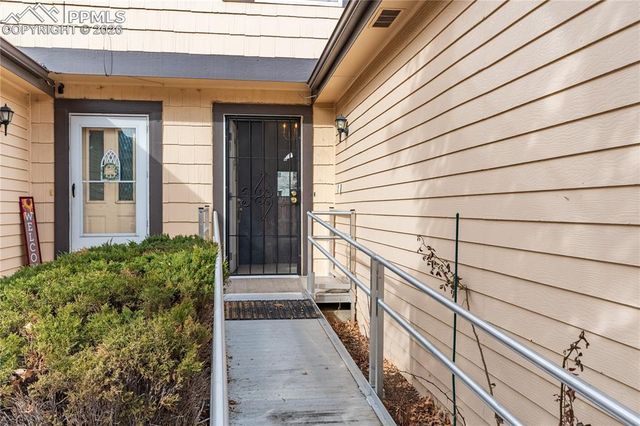 2411 Lexington Village Lane, Colorado Springs, CO 80916