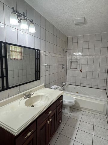8427 Gulfwood Lane, Houston, TX 77075