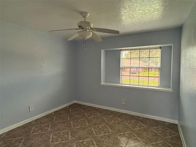 8427 Gulfwood Lane, Houston, TX 77075
