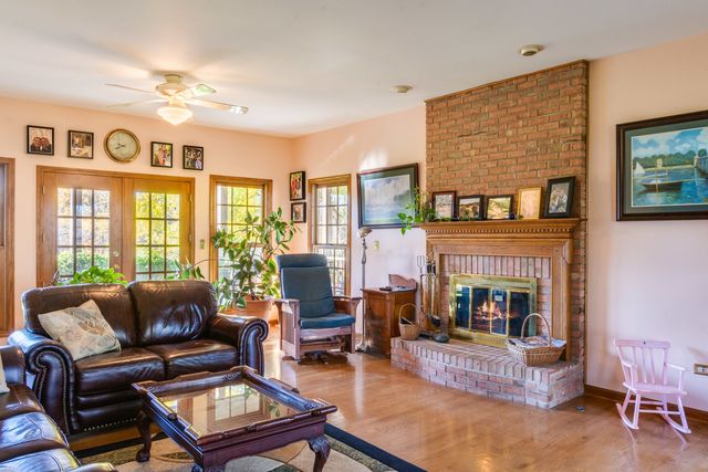 31W603 Liberty Street, Aurora, IL 60502