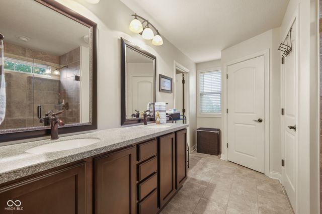 12843 Glastonbury Court, Fishers, IN 46037