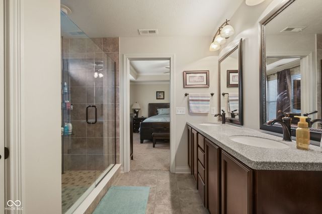 12843 Glastonbury Court, Fishers, IN 46037