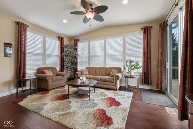 12843 Glastonbury Court, Fishers, IN 46037
