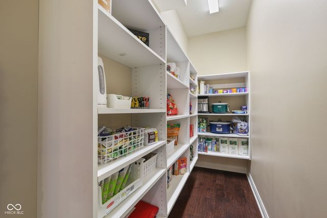 12843 Glastonbury Court, Fishers, IN 46037