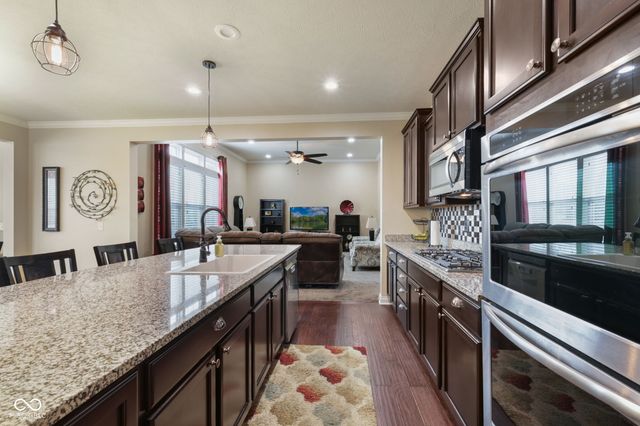 12843 Glastonbury Court, Fishers, IN 46037