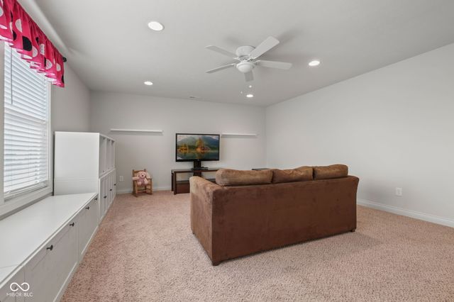 12843 Glastonbury Court, Fishers, IN 46037