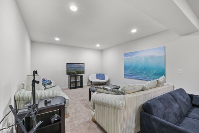 12843 Glastonbury Court, Fishers, IN 46037
