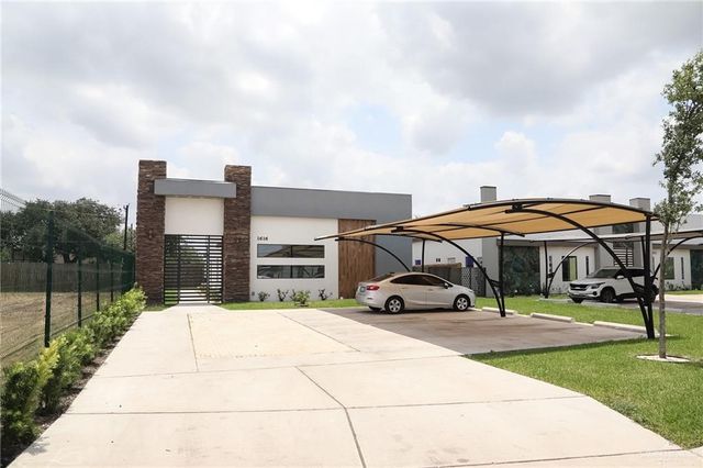 1616 E Karen Drive E A-30, Alton, TX 78573