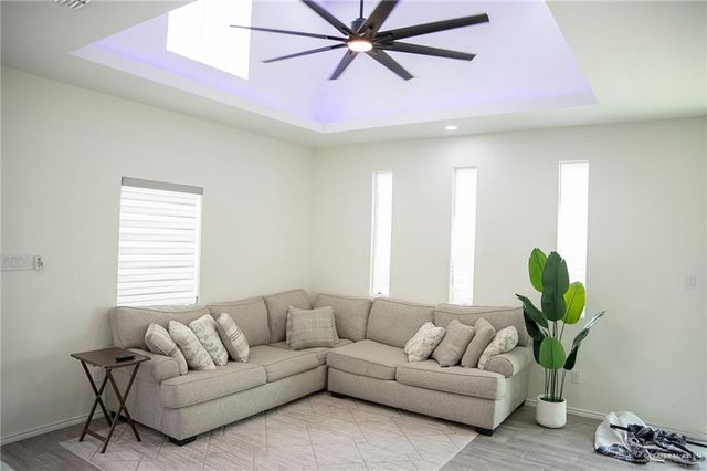1616 E Karen Drive E A-30, Alton, TX 78573