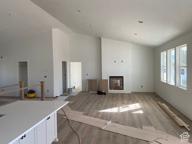 4669 W 75 N, West Point, UT 84015