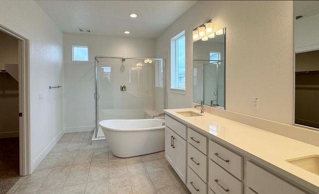 3145 Bosworth St, Lathrop, CA 95330