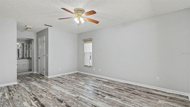 14305 SW 42ND TERRACE ROAD, Ocala, FL 34473