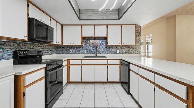 14305 SW 42ND TERRACE ROAD, Ocala, FL 34473