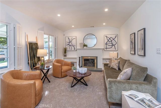 625 N Naomi, Burbank, CA 91505